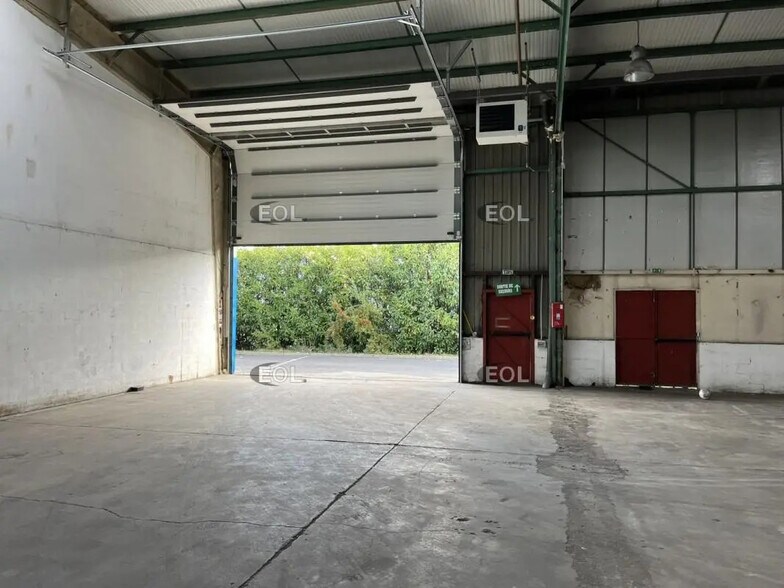 Industrial in Argenteuil for lease - Building Photo - Image 3 of 4