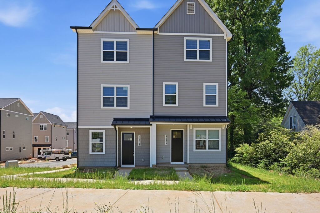6112 Tuckaseegee Rd, Charlotte, NC for sale Primary Photo- Image 1 of 5