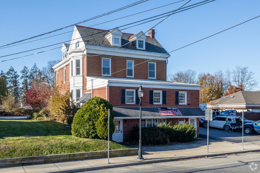 608 Huntingdon Pike, Rockledge, PA à vendre - Photo du bâtiment - Image 2 de 2