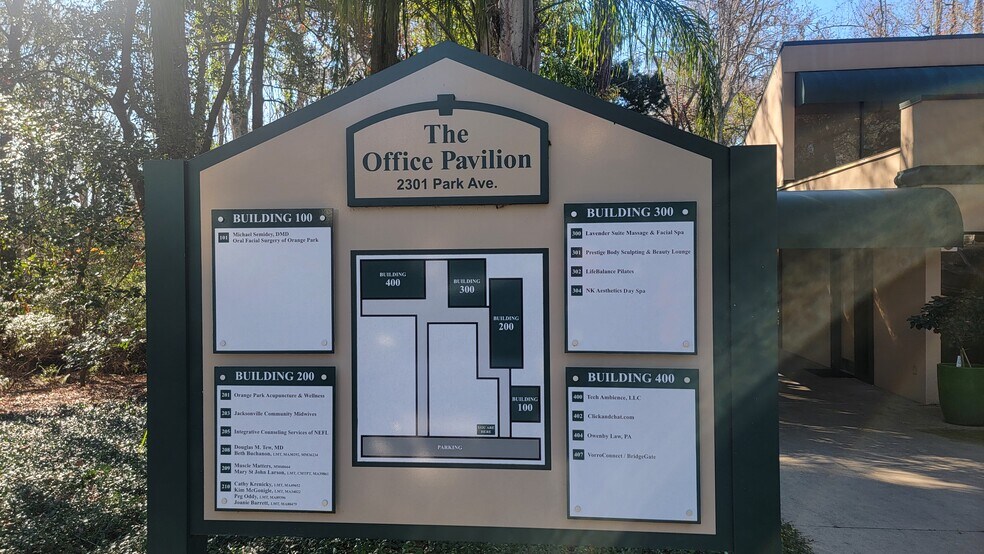 2301 Park Ave, Orange Park, FL à vendre - Photo du bâtiment - Image 1 de 12