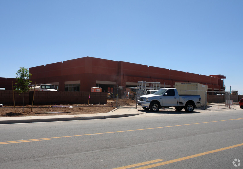 2250 E Germann Rd, Chandler, AZ for lease - Building Photo - Image 3 of 65