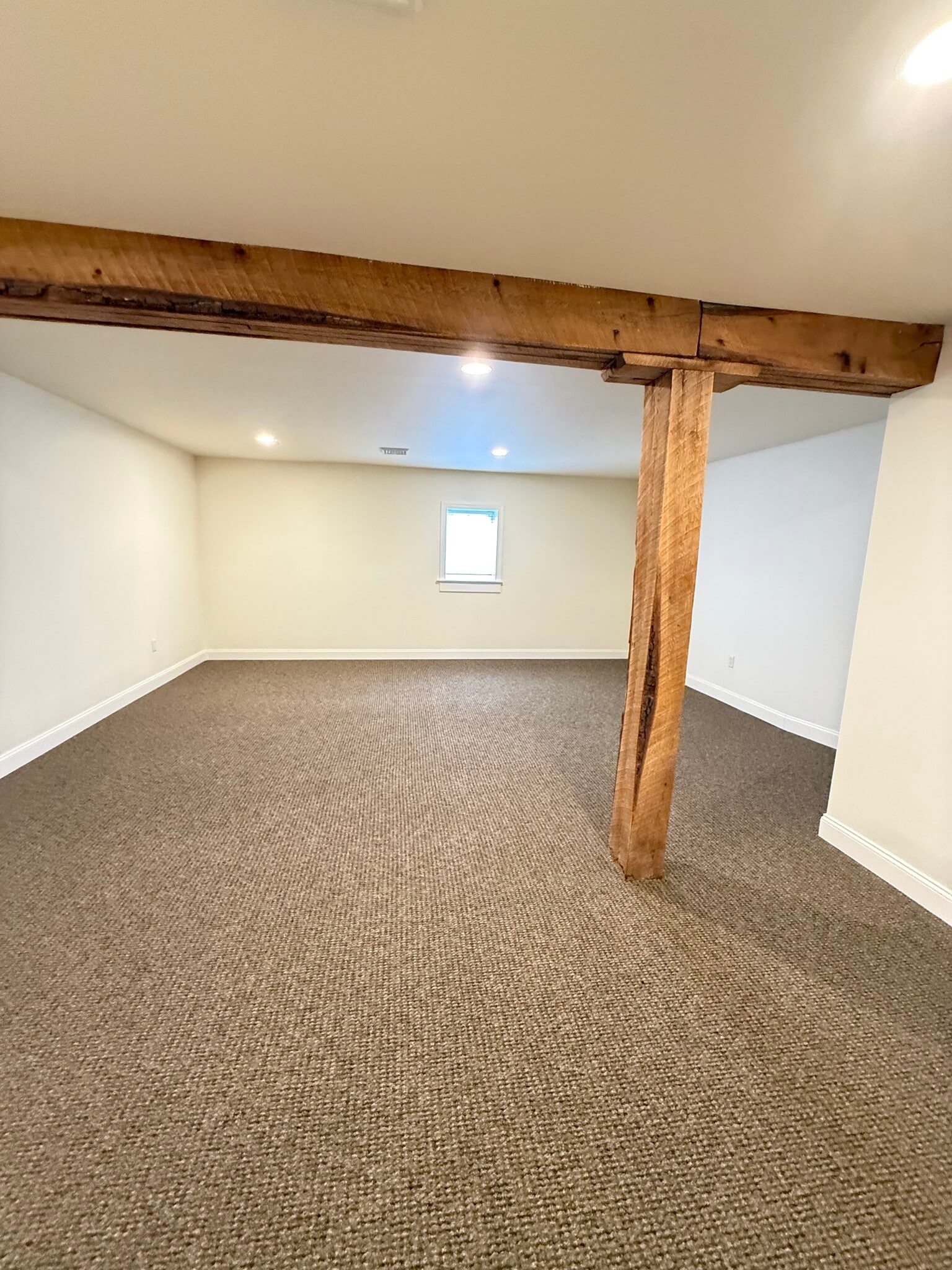 955 W Main St, Mount Joy, PA à louer Photo intérieure- Image 1 de 3