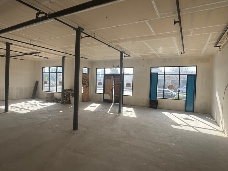 980 W Grand Ave, Oakland, CA for sale - Building Photo - Image 3 of 6