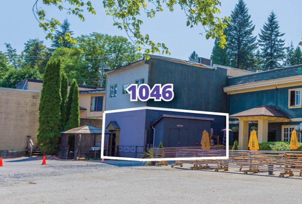 1046 Deep Cove Rd, North Vancouver District, BC for sale Building Photo- Image 1 of 1