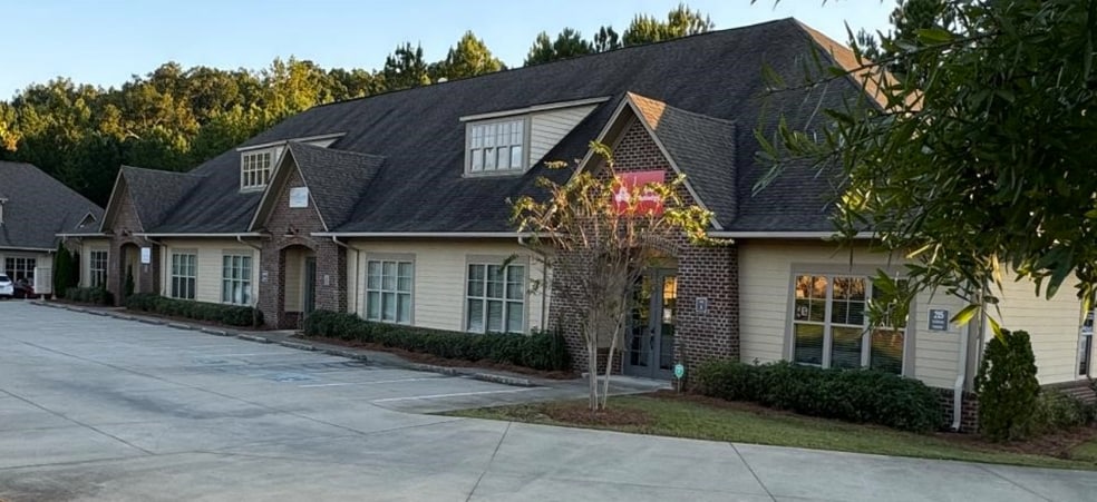215 Narrows Pky, Birmingham, AL for sale - Building Photo - Image 1 of 7