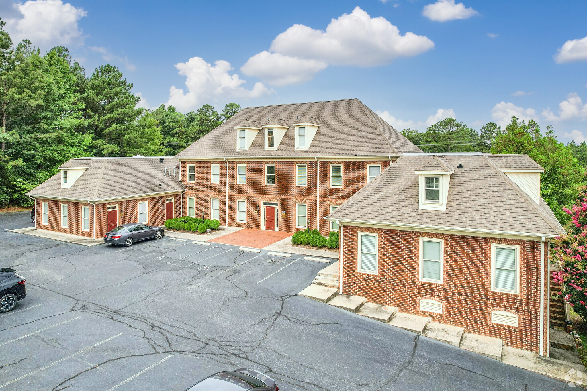 2424 India Hook Rd, Rock Hill, SC for lease Primary Photo- Image 1 of 6
