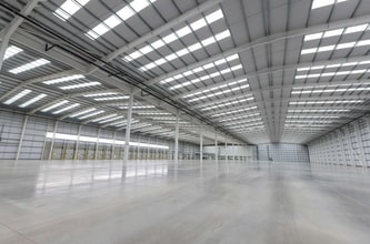 8A West Stone, Droitwich for lease Interior Photo- Image 2 of 3