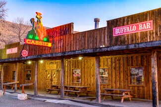 Plus de détails pour 214 Yellowstone Ave, Cody, WY - Commerce de détail à vendre