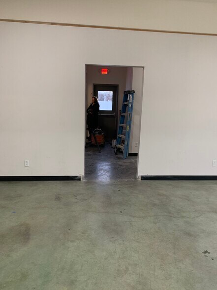 103 2nd st, Gardiner, NY à louer - Photo du bâtiment - Image 3 de 9