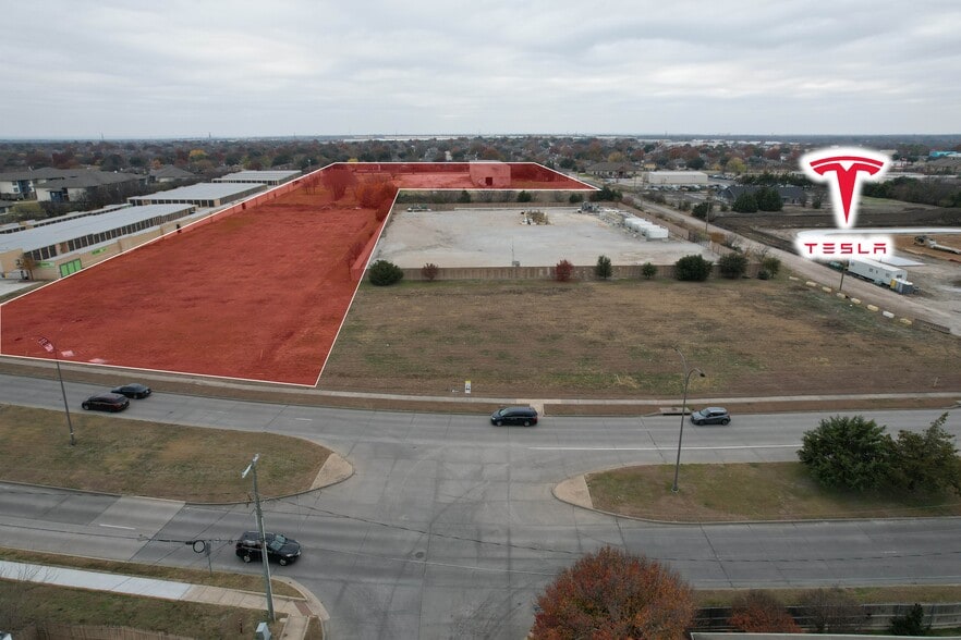 1011 Mineral Springs Rd, Arlington, TX à vendre - Photo du bâtiment - Image 2 de 6