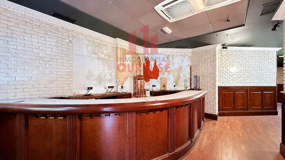 Retail in Ourense, Orense for sale - Interior Photo - Image 2 of 16