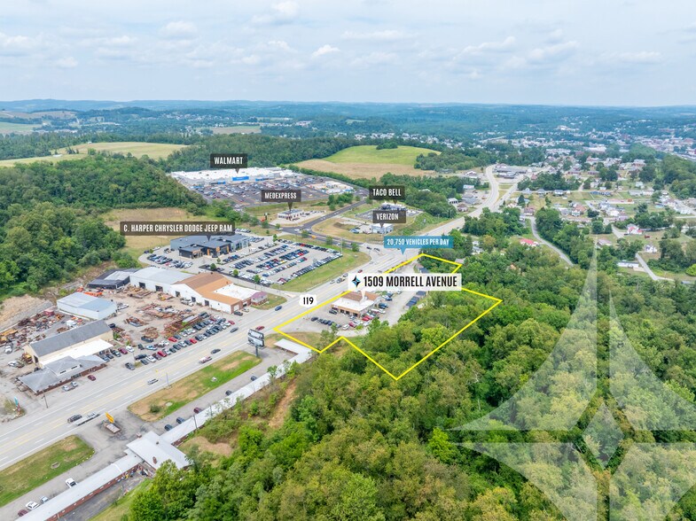 1509 Morrell Ave, Connellsville, PA à vendre - Photo du bâtiment - Image 2 de 11