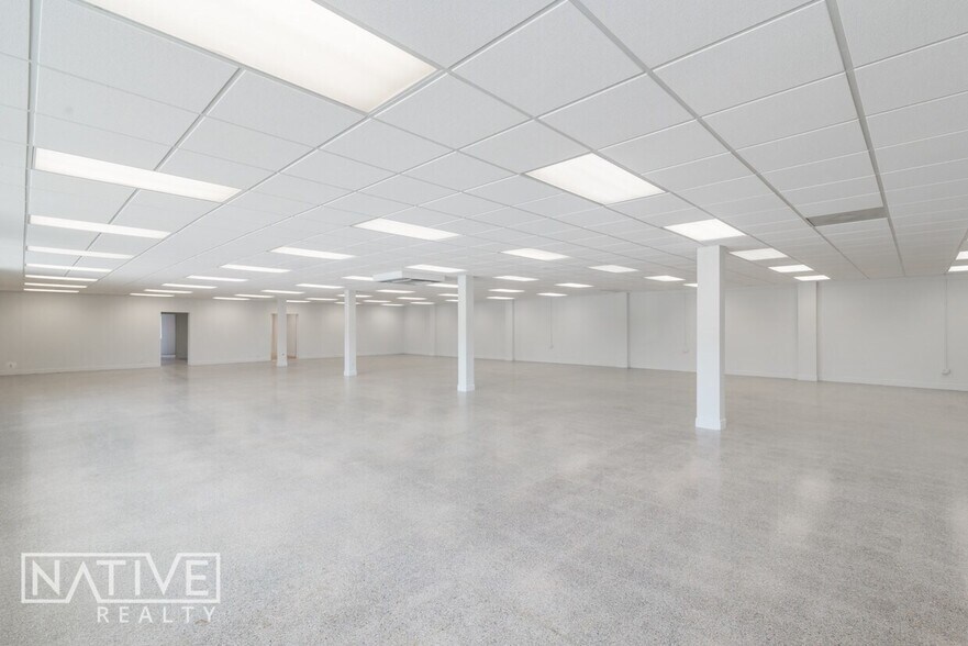 700 NE 13th St, Fort Lauderdale, FL à vendre - Photo du bâtiment - Image 3 de 22