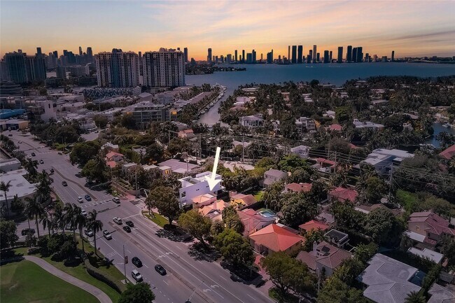 More details for 2024 Alton Rd, Miami Beach, FL - Multifamily for Sale