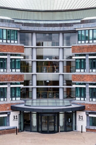 Plus de détails pour 31 Homer Rd, Solihull - Bureau à louer