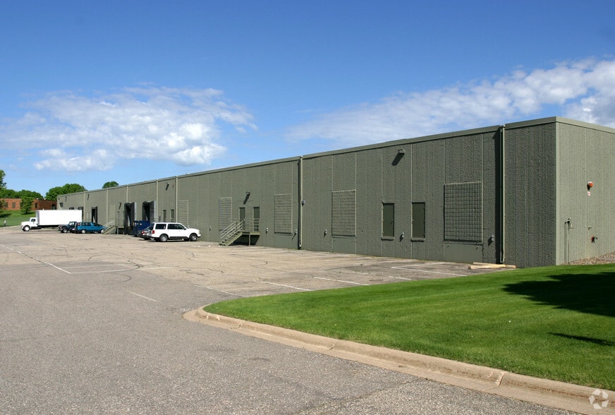 6700-6740 Shady Oak Rd, Eden Prairie, MN for sale - Building Photo - Image 3 of 6