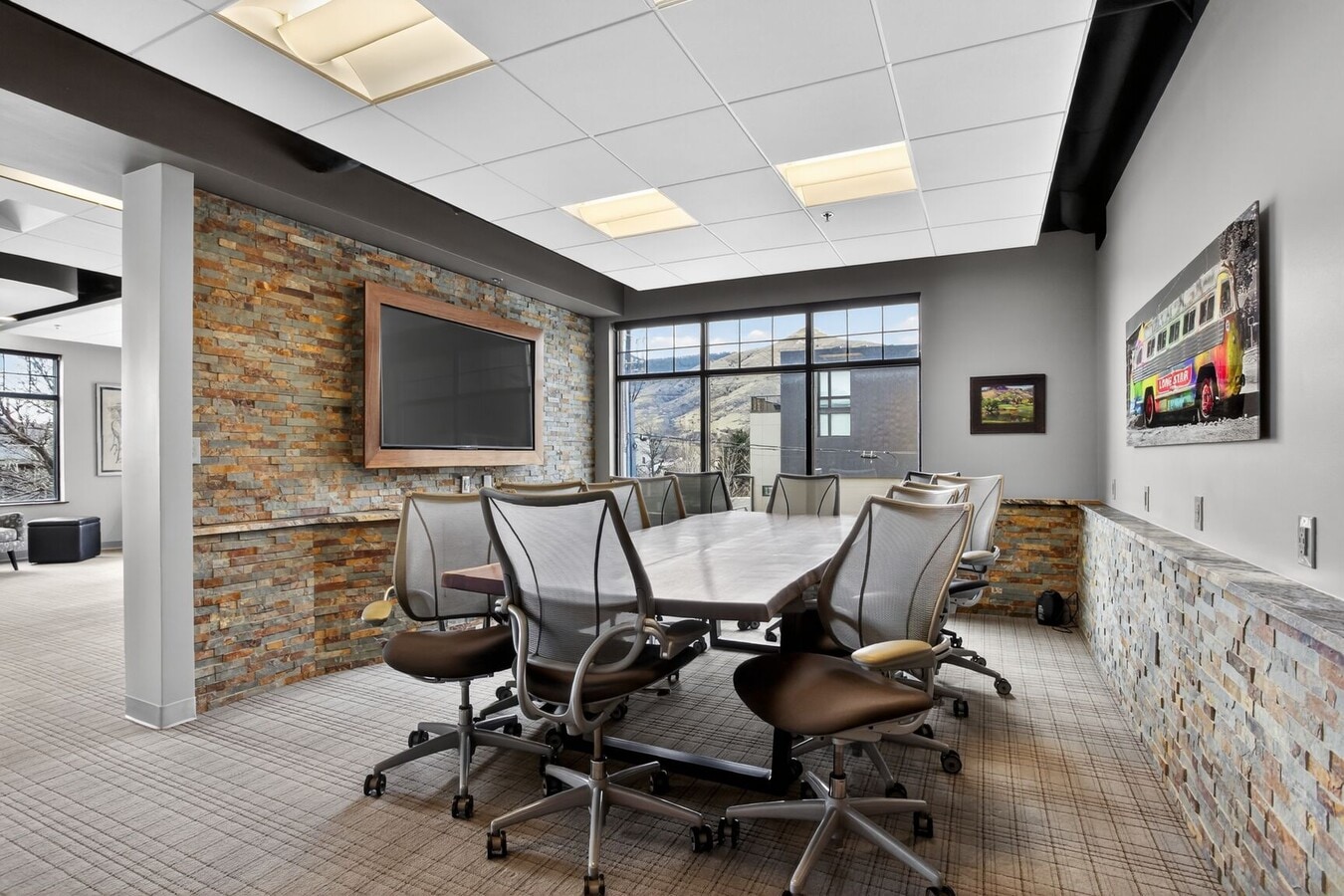 722 Washington Ave, Golden, CO 80401 - Unité 210 - - Photo intérieure - Image 2 of 13