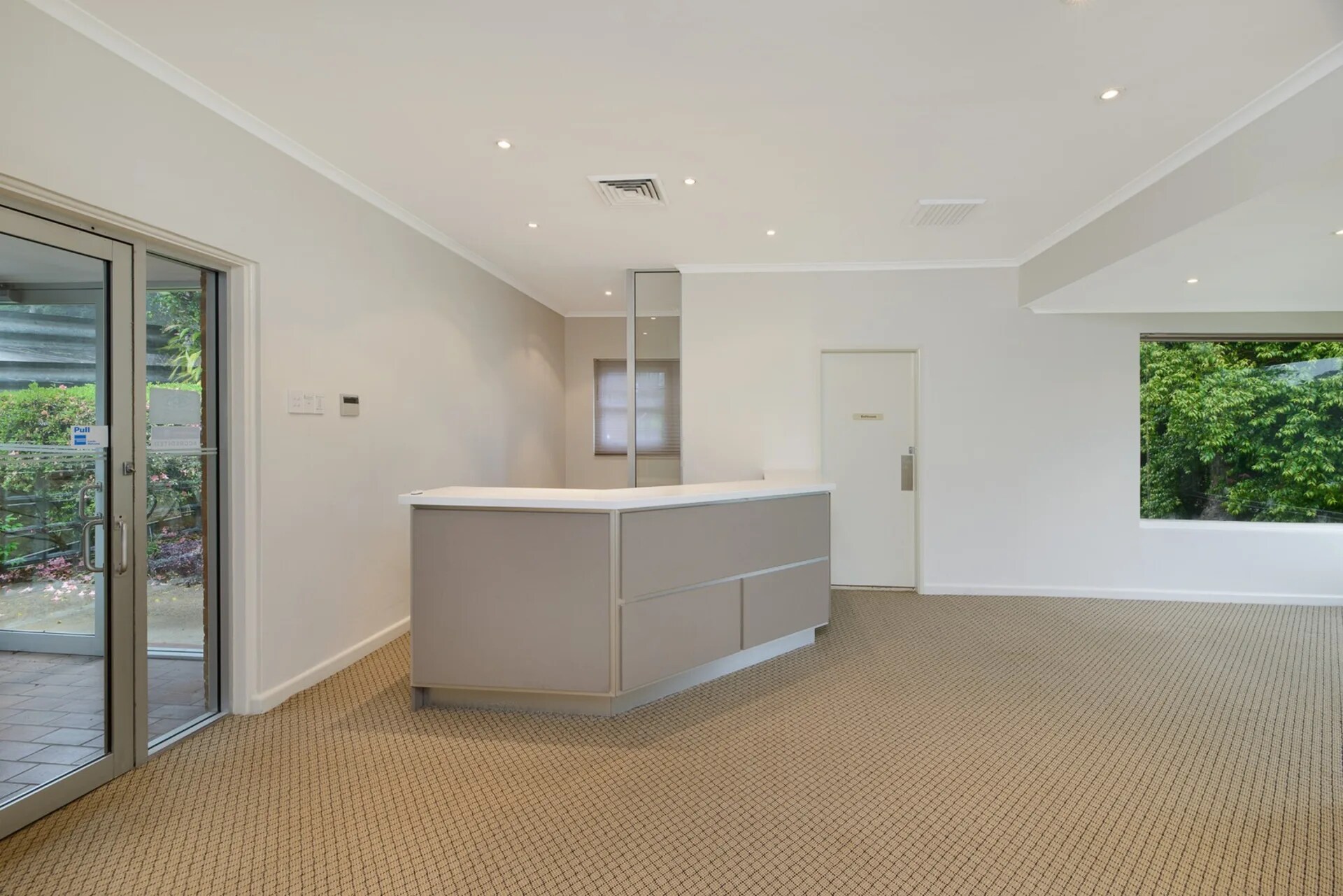 3 Livingstone Ave, Pymble for lease Interior Photo- Image 1 of 2