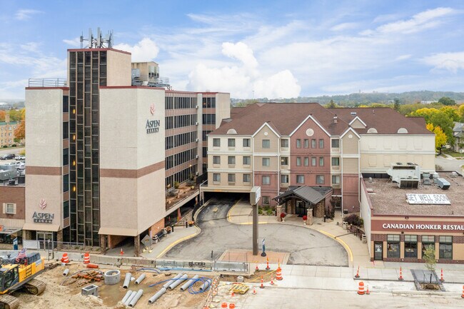 Plus de détails pour Aspen Select and Aspen Suites – Services hôteliers aux enchères, Rochester, MN