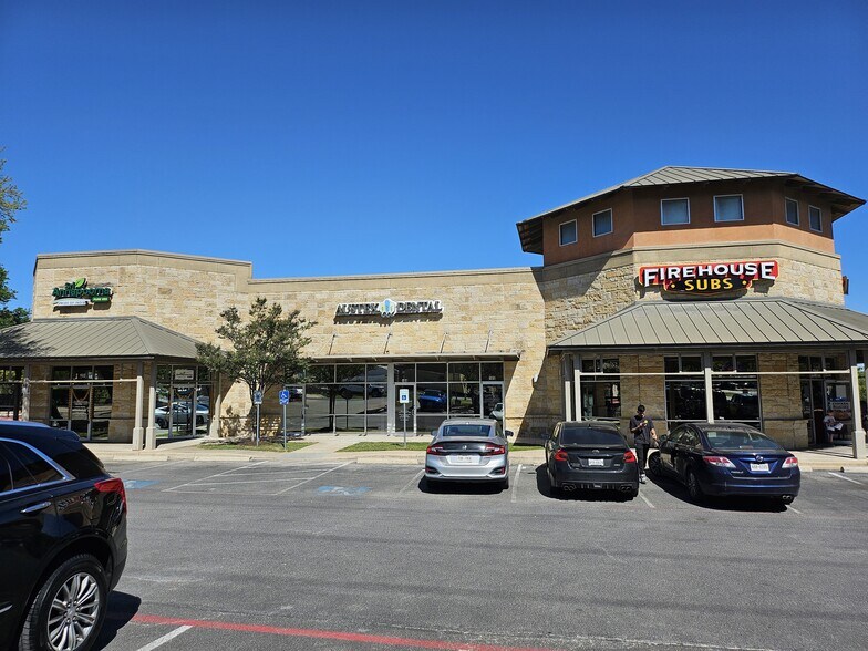 7318 McNeil Dr, Austin, TX à louer - Photo principale - Image 1 de 8