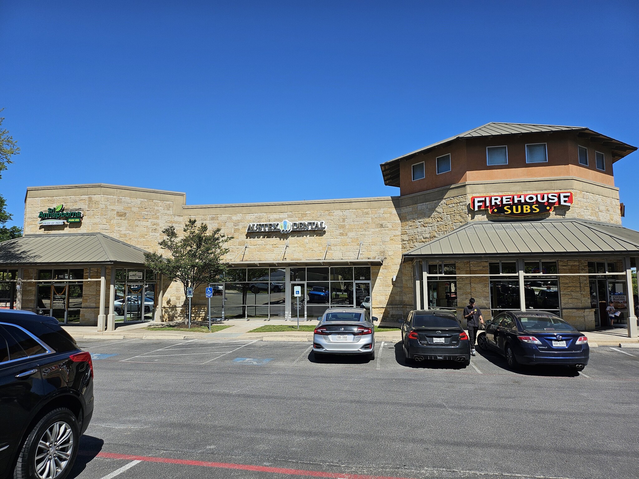 7318 McNeil Dr, Austin, TX for lease Primary Photo- Image 1 of 9