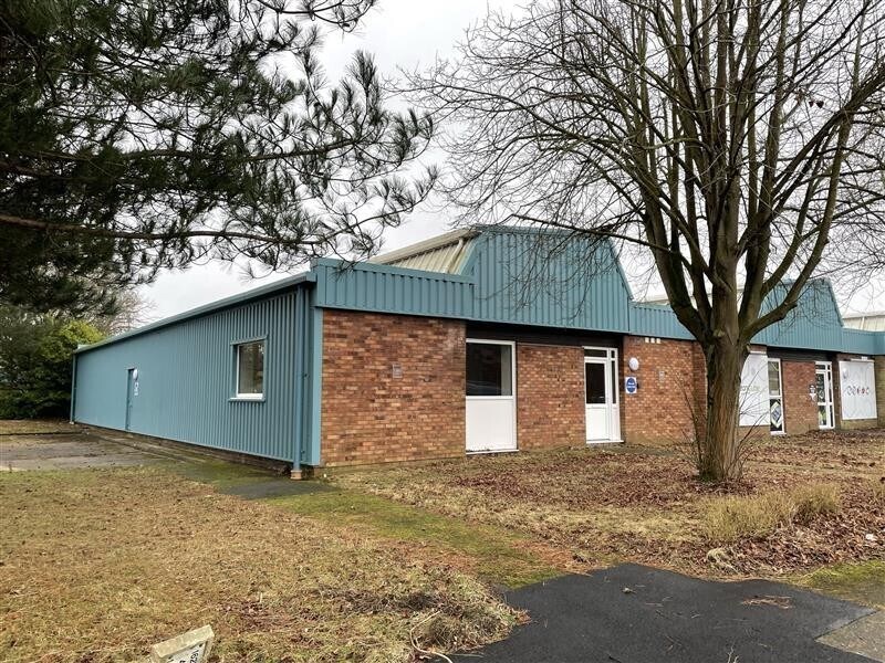 1-6 Highbury Rd, Brandon for lease Building Photo- Image 1 of 3