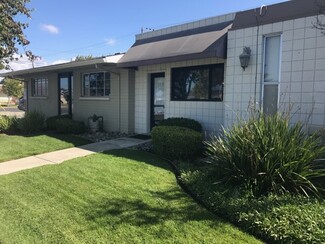 Plus de détails pour 33 Iris Dr, Salinas, CA - Bureau à vendre