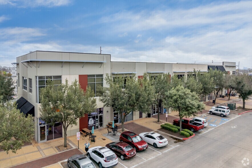 7010 Easy Wind Dr, Austin, TX for lease - Building Photo - Image 2 of 6