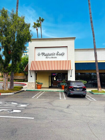 25355 Crenshaw Blvd, Torrance, CA à louer - Photo du bâtiment - Image 3 de 12
