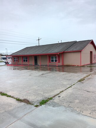 More details for 490 Texas Ave, Bridge City, TX - Office for Sale