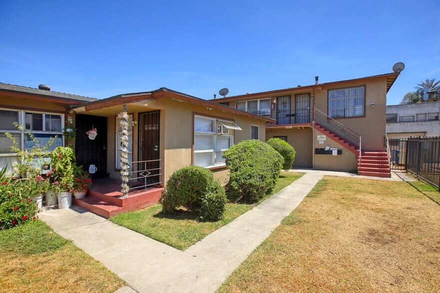 436 W Magnolia St, Compton, CA à vendre - Photo du bâtiment - Image 3 de 5