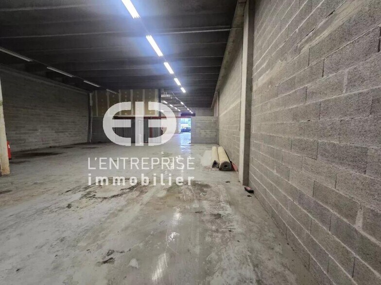 Industrial in Vallauris for lease - Interior Photo - Image 2 of 19