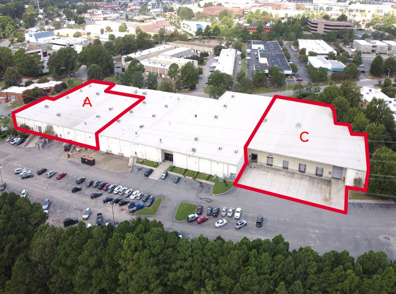 889 Seahawk Cir, Virginia Beach, VA for lease - Building Photo - Image 1 of 9