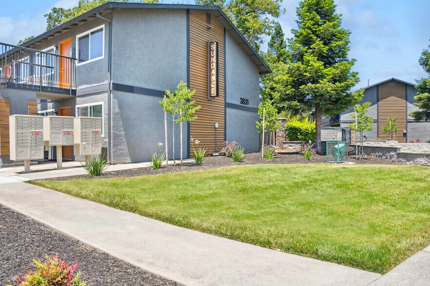 3831-3835 Annadale Ln, Sacramento, CA à vendre - Photo du bâtiment - Image 2 de 15