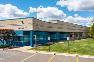 Plus de détails pour 27003-27007 Hills Tech Ct, Farmington Hills, MI - Local d'activités à louer