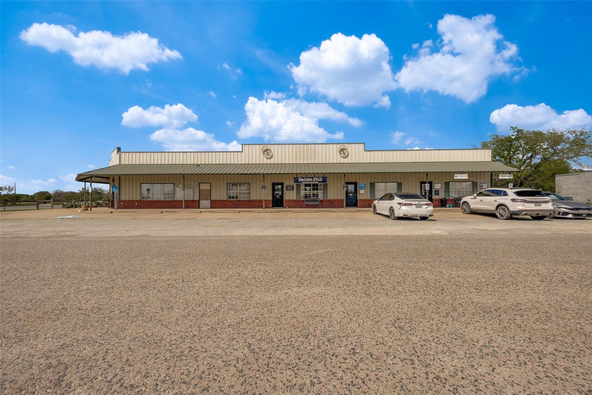 109 Gene Autry dr, Tioga, TX for lease Building Photo- Image 1 of 3