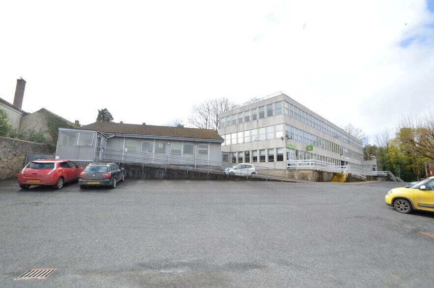 North St, Bideford à vendre - Photo du bâtiment - Image 2 de 24