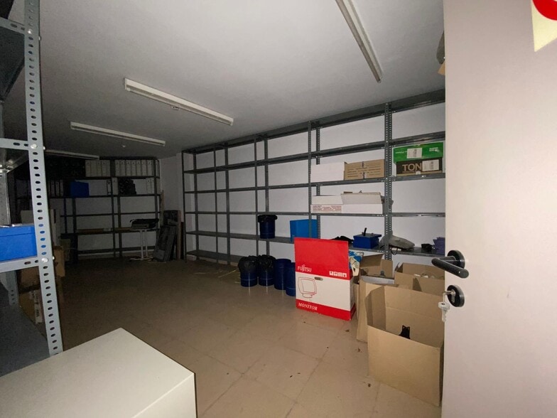 Carrer Carratala, 43, Alicante, Alicante for sale - Interior Photo - Image 2 of 19