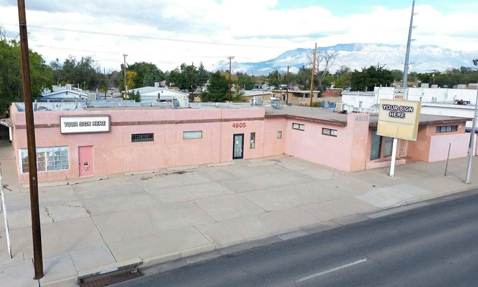 4801-4805 Menaul Blvd NE, Albuquerque, NM à vendre - Photo du bâtiment - Image 1 de 6