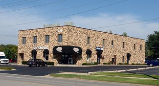 Plus de détails pour 236 W Northwest Hwy, Barrington, IL - Commerce de détail à vendre