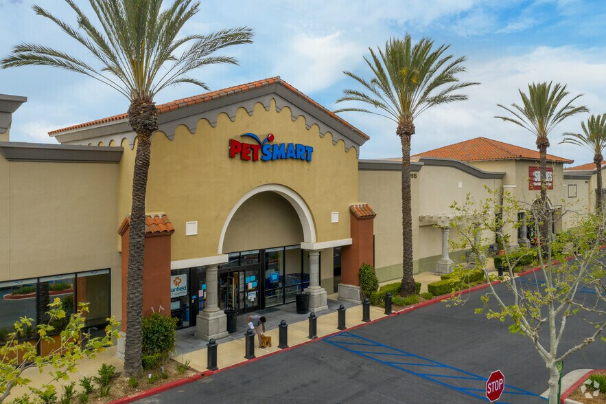 30461-30511 Avenida De Las Flores, Rancho Santa Margarita, CA for lease - Building Photo - Image 2 of 15