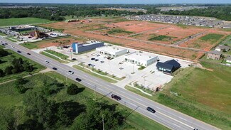 Plus de détails pour 2725-2801 S Mustang Rd, Yukon, OK - Commerce de détail à louer