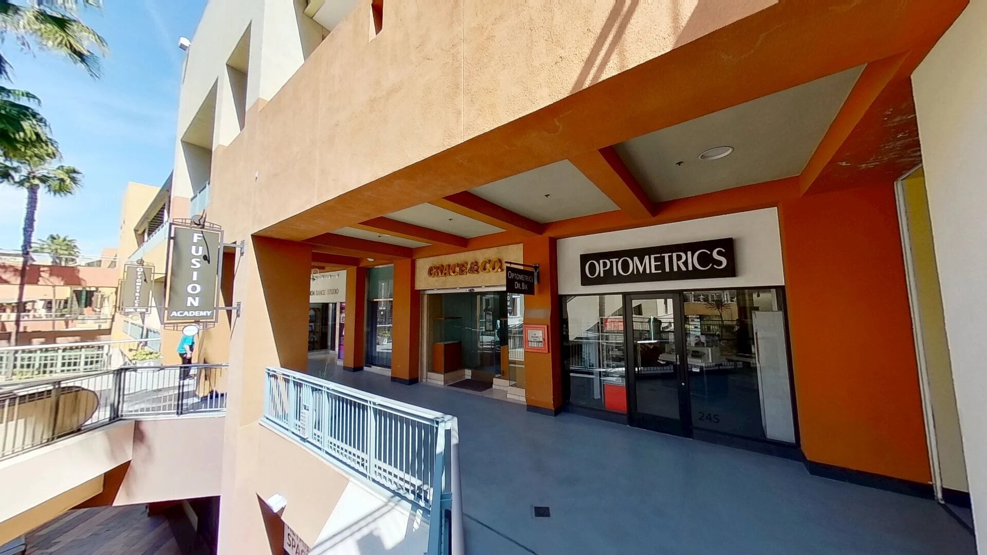 520-550 Deep Valley Dr, Rolling Hills Estates, CA for lease Building Photo- Image 1 of 22