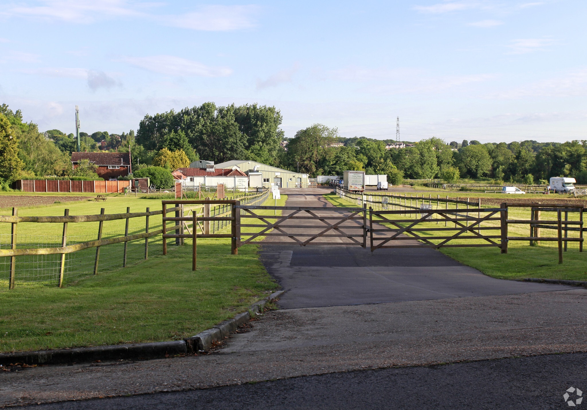 Water Ln, Sidcup for lease Primary Photo- Image 1 of 3