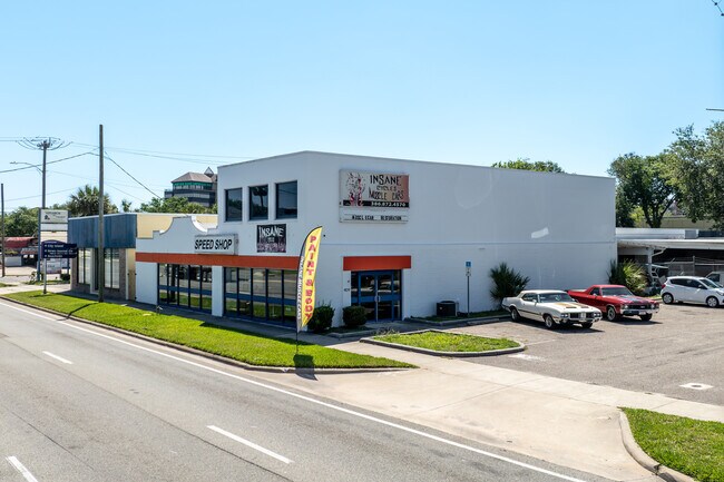 Plus de détails pour 409 W International Speedway Blvd, Daytona Beach, FL - Commerce de détail à vendre