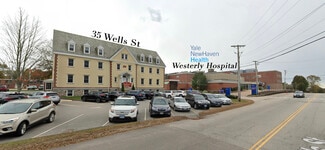 Plus de détails pour 35 Wells St, Westerly, RI - Bureau à vendre