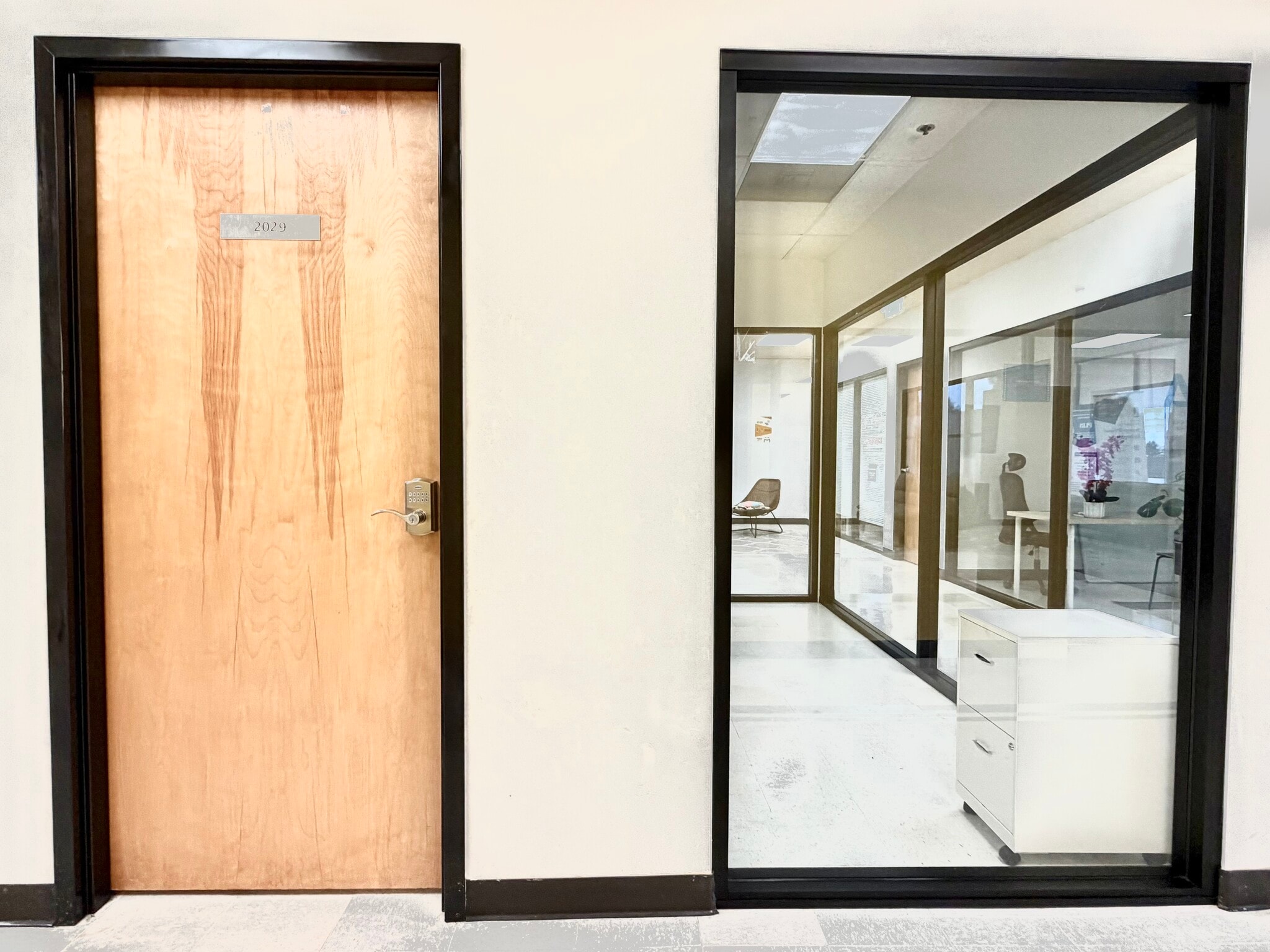 8407 Central Ave, Newark, CA à louer Photo intérieure- Image 1 de 1