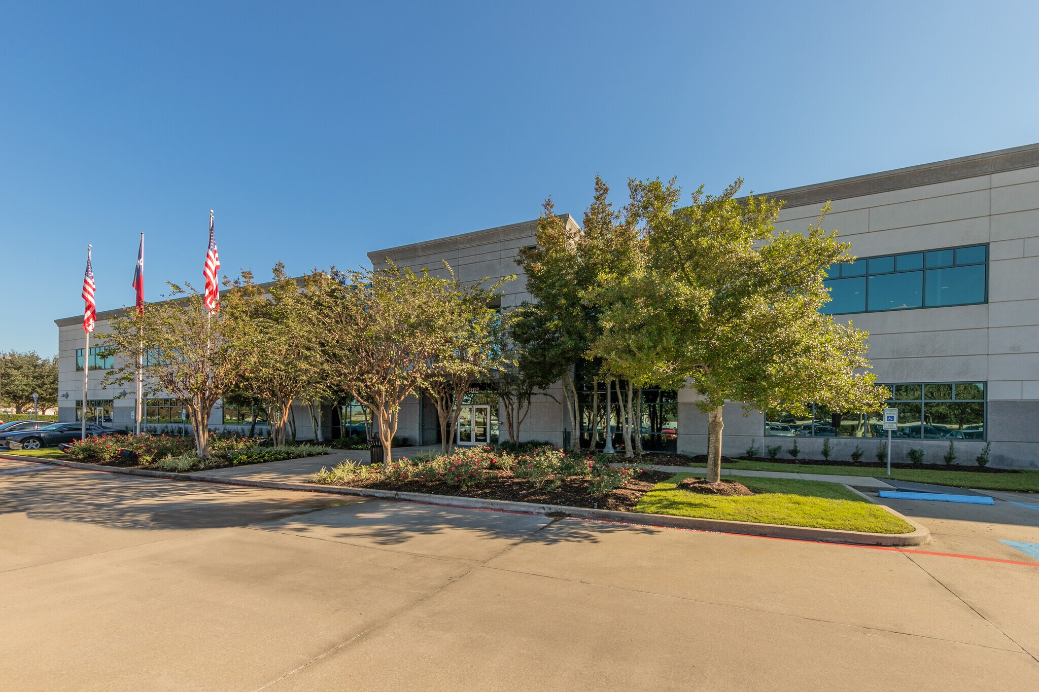 11125 W Equity Dr N, Houston, TX à louer Photo du bâtiment- Image 1 de 21