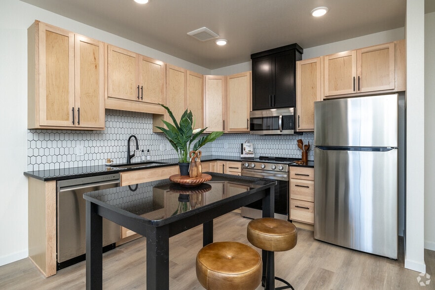 28 7th St NE, Rochester, MN à vendre - Photo intérieure - Image 2 de 32