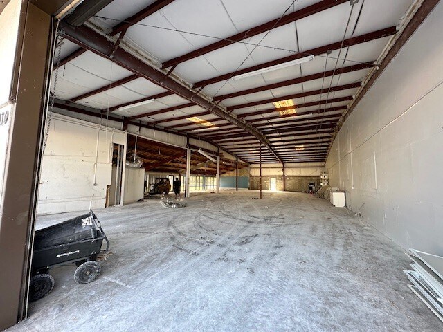 416 Commerce Way, Longwood, FL à louer - Photo du bâtiment - Image 2 de 9